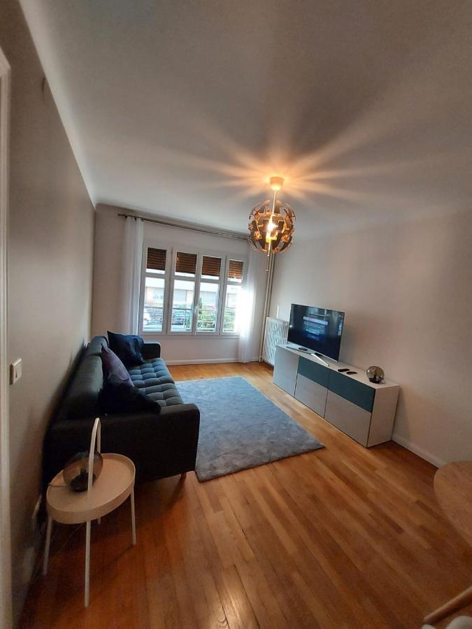Bel Appartement 2 Pieces, Sortie De Metro Ligne 8 Charenton-le-Pont Exteriér fotografie