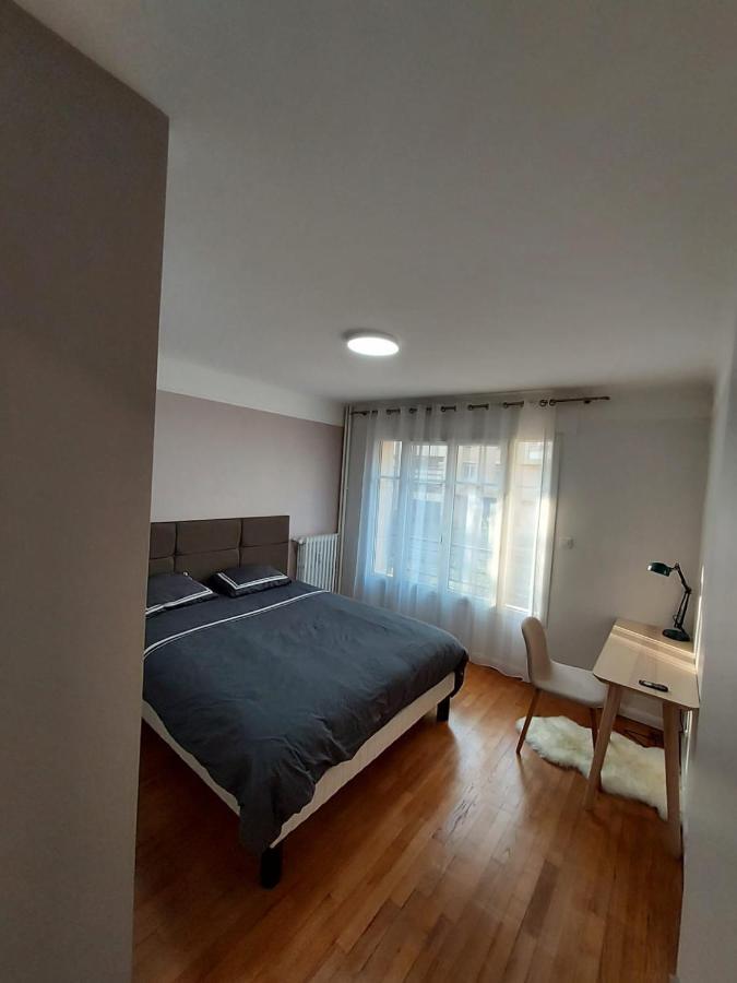 Bel Appartement 2 Pieces, Sortie De Metro Ligne 8 Charenton-le-Pont Exteriér fotografie